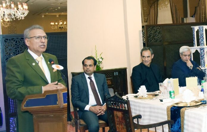 صدر مملکت عارف علوی کی امریکی کمپنیوں کو پاکستان میں سیاحتی صنعت میں سرمایہ کاری کی دعوت