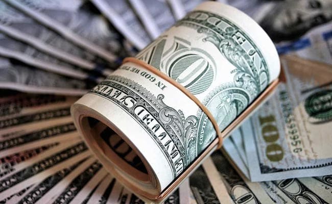 مالی سال 2020ء: پی ٹی آئی حکومت نے کتنے ارب ڈالر کے بیرونی قرضے واپس کیے؟