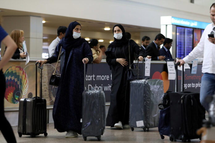 کورونا وائرس: متحدہ عرب امارات کے مرکزی بنک نے اربوں ڈالر کے امدادی پیکیج کا اعلان کر دیا
