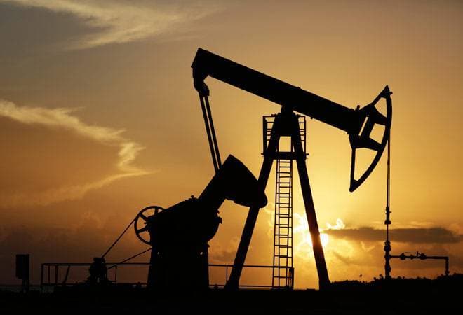 کورونا کے بعد چین کی برآمدات بڑھنے سے تیل کی قیمتوں کو بھی پر لگ گئے