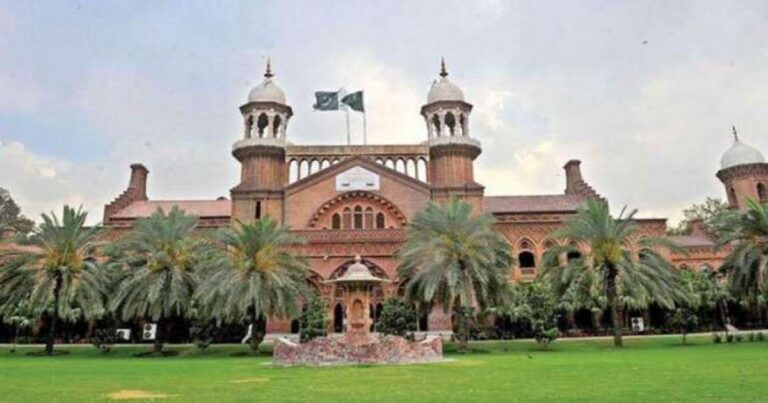 لاہور ہائی کورٹ کا حکومت کو پٹرولیم بحران کی تحقیقات کے لیے کمیشن قائم کرنے کا حکم
