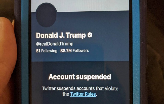 امریکی صدر ڈونلڈ ٹرمپ کا ٹویٹر اکائونٹ مستقل بند
