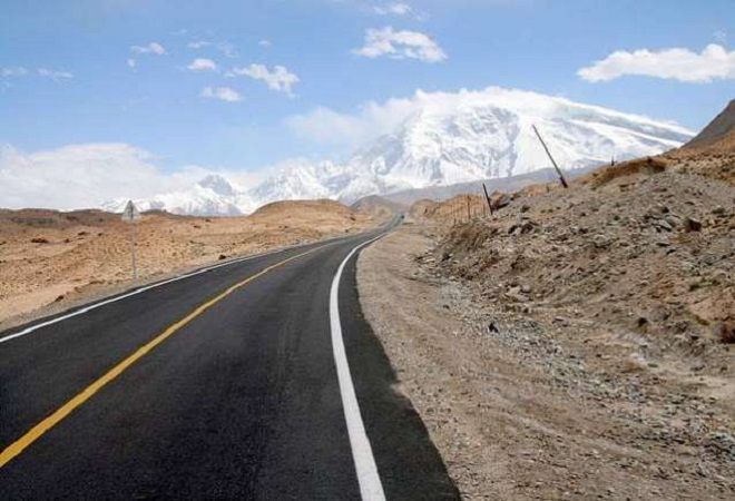 سیاحت کے فروغ کیلئے خیبرپختونخوا حکومت نے تین سڑکوں کی تعمیر کی منظوری دیدی