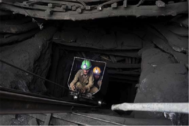 خیبرپختونخوا: معدنیات کی کانوں میں کام کرنے والے مزدوروں کی آن لائن رجسٹریشن کا فیصلہ