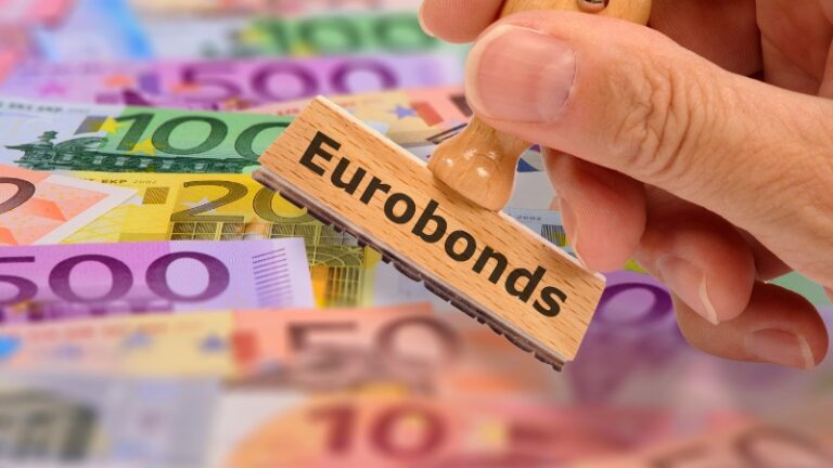 حکومت کا یورو بانڈز کے ذریعے 2 ارب ڈالر جمع کرنے کا منصوبہ